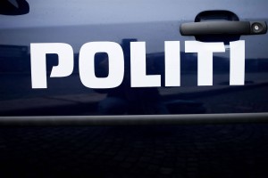 Politiets logo på patruljevogn Foto: Politi.dk